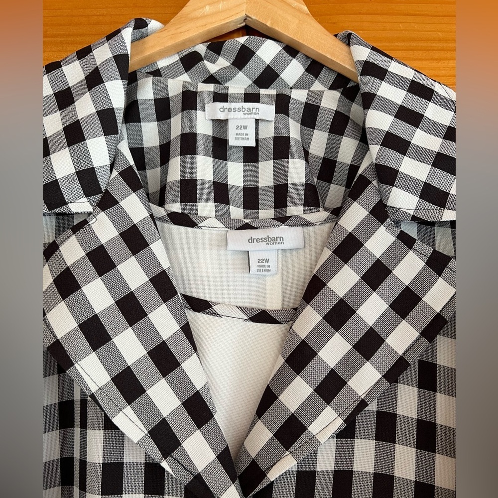 Dressbarn Light weight 2-pc Set Jacket & Tank Top Black White was lens 22W - Picture 4 of 8